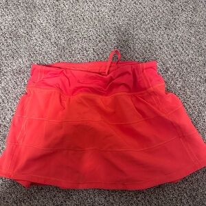 Red lululemon skirt